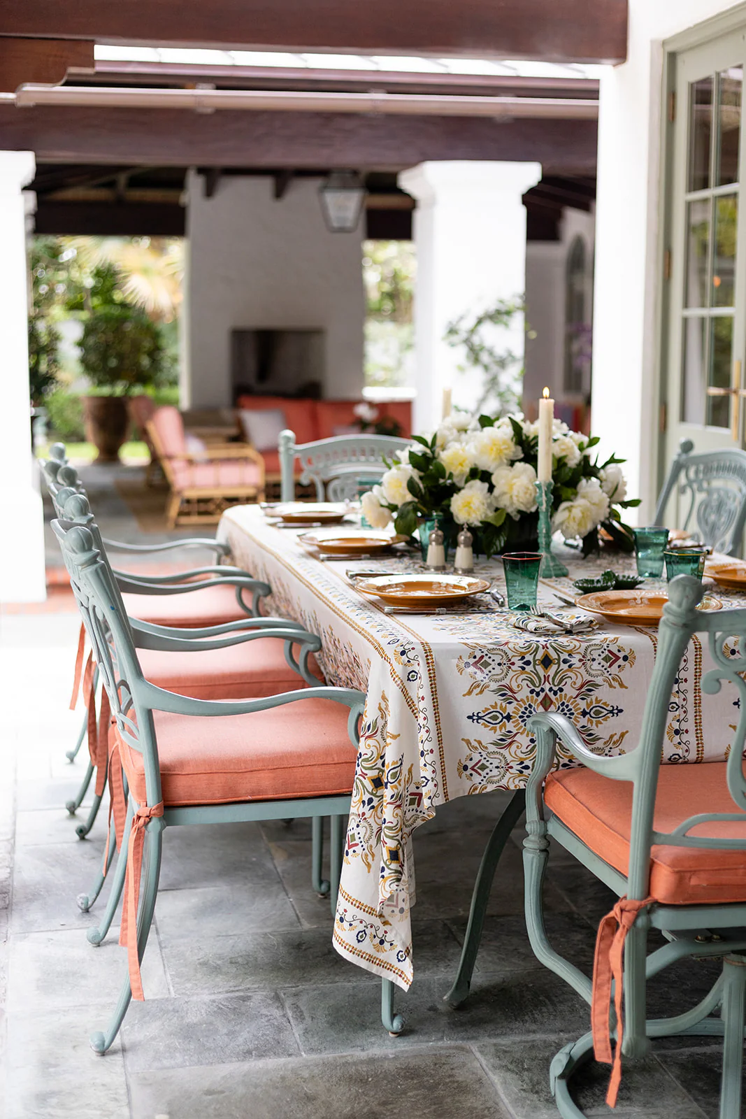 Ecru Fleur Tablecloth - Image 17