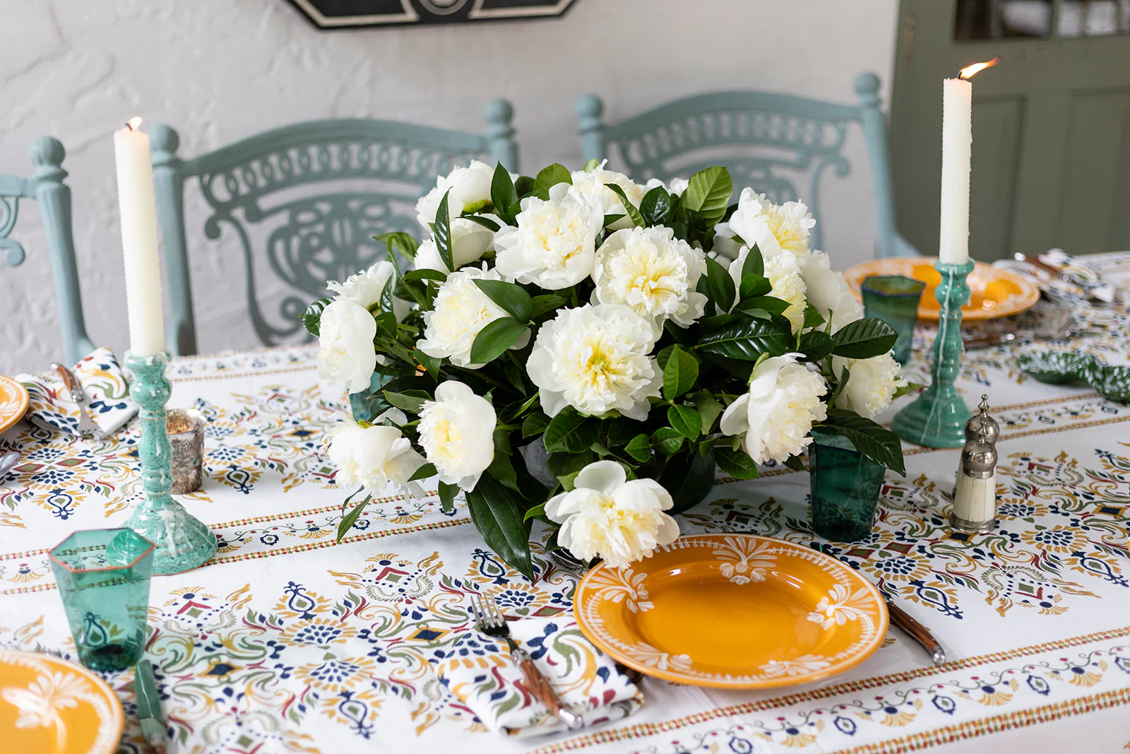 Ecru Fleur Tablecloth - Image 26